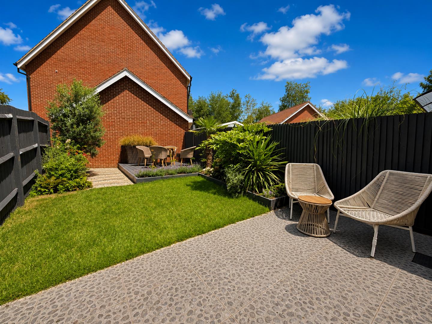 Metcalfe Avenue, Carshalton